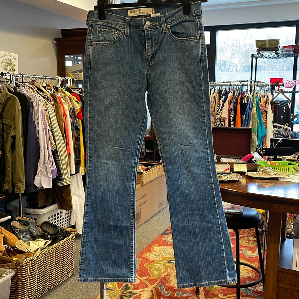 Levi’s 515 Nouveau Boot Cut Jeans Women’s Size 10 Blue high waist Rise Y2K